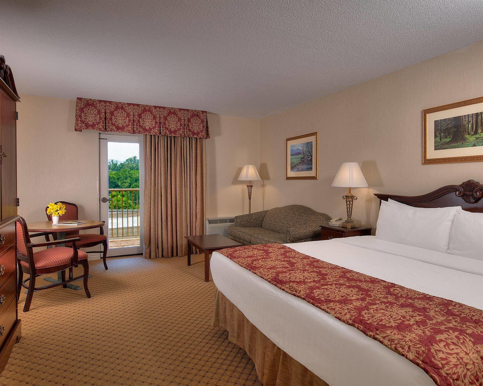 Music Road Resort Inn Pigeon Forge Exterior photo